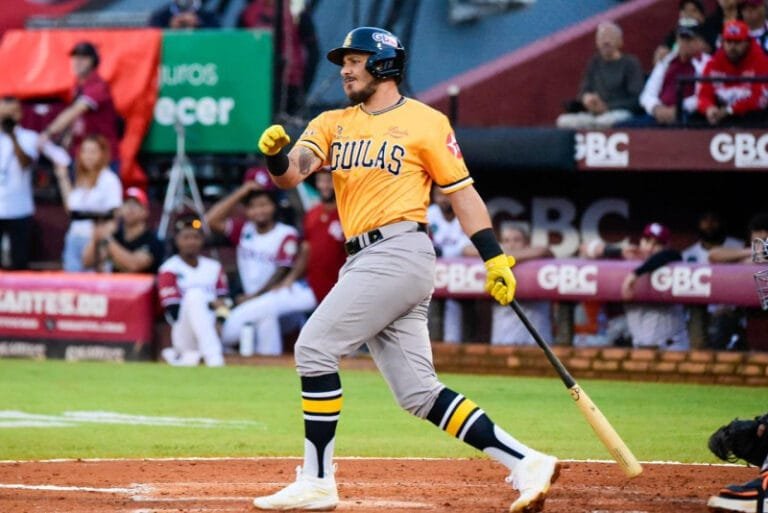 ¡¡REEEEEEEEEEEEEEEEEECOJAN!! (Águilas logran triunfo contra Gigantes, quienes siguen sin su primera victoria)
