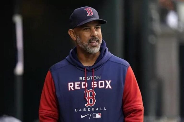 Boston despide a Alex Cora y a su cuerpo de coachs ante el mal inicio de los Red Sox