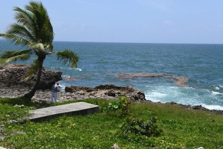 Emiten alerta de tsunami para costa sur de RD